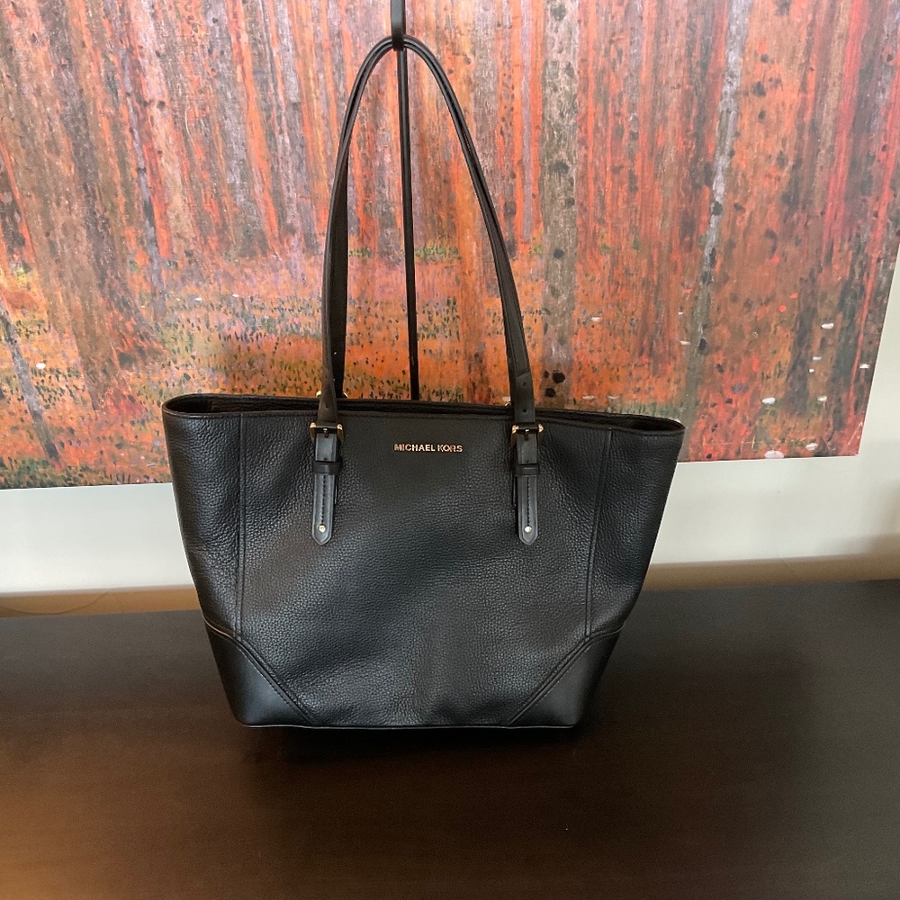 Michael Kors® Aria Large Tote - Black Pebble Leather